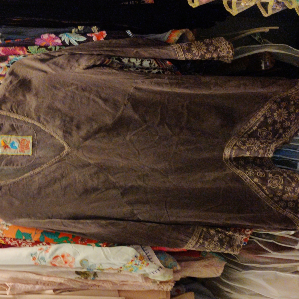 Johnny Was SMALL Brown Embroidered Trim Tunic
